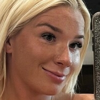 alexisbaileyfree Nøgen