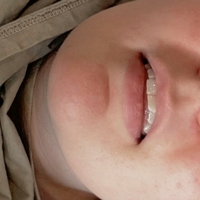 alliereadsxsmut Nøgen