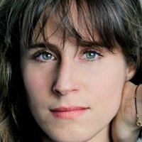 Amelie Kiefer Nøgen