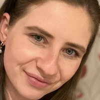 Amina Henderson Nøgen