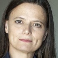 Amy Hood Nøgen