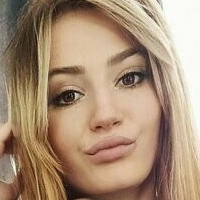 ana_anastazjaa_official Nøgen