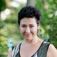 Andrea Händler Nøgen