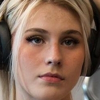 Annabel Lucinda Nøgen