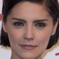 Annabel Scholey Nøgen