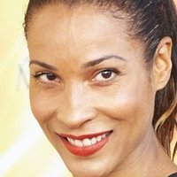 Annabelle Mandeng Nøgen
