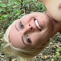 AnnaDelos Nøgen