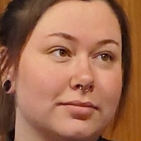 Av. Grace Nøgen