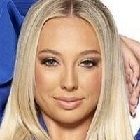Ava Lahey Nøgen