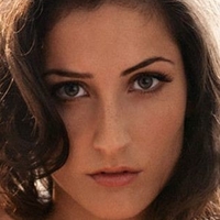 Aylin Alp Nøgen