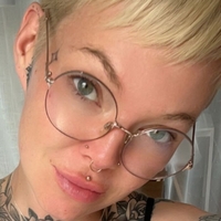Bini_inked / Sabine Haimerl Nøgen