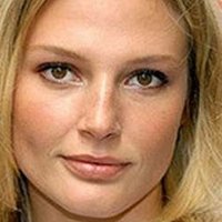 Bridget Hall Nøgen