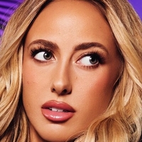 Brittany Lynne/Mahomes Nøgen