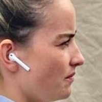 Catie Munnings Nøgen