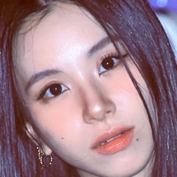 Chaeyoung Nøgen