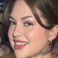 Cherry Nøgen