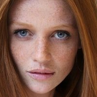 Cintia Dicker Nøgen