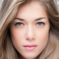 Clara Huet Nøgen