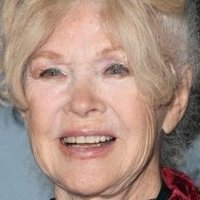 Connie Stevens Nøgen