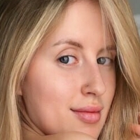 dariacerezo Nøgen