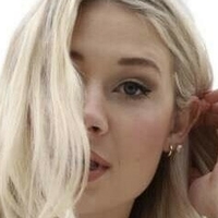 Delaney Lawrence Nøgen