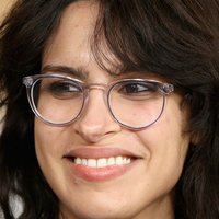 Desiree Akhavan Nøgen