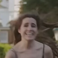 Dodie Clark Nøgen