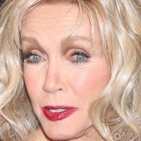 Donna Mills Nøgen