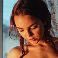 Ekaterina Sherzhukova Nøgen