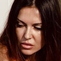 Elena Ptena Nøgen