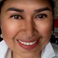 Elizabeth Oropesa Nøgen