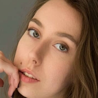 Ella Kosov Nøgen