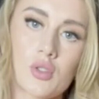 Emily Nosler Nøgen