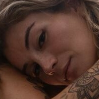 Emma_littleTs Nøgen