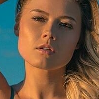 Erin Nicole Nøgen