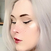 evaellary Nøgen