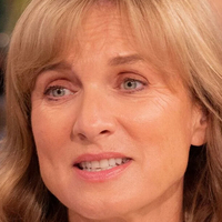 Fiona Bruce Nøgen