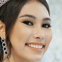 Frederika Alexis Cull Nøgen