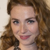 Freya Mavor Nøgen