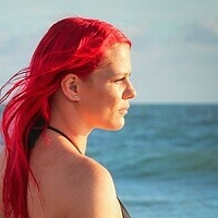 Gillian Robertson Nøgen