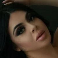 Gloria Sapphire Nøgen