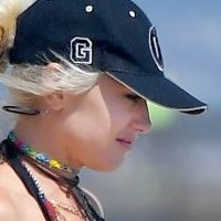 Gwen Stefani Nøgen