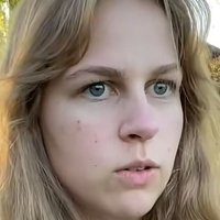 Hannah Tulnik Nøgen