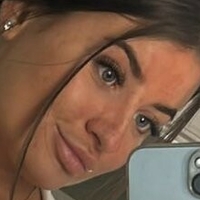 _hollzxx Nøgen