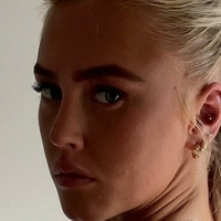 Its_Emma_18 Nøgen