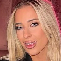 Jamie Marinos Nøgen