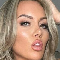 Jenna Hoskins Nøgen