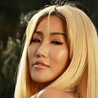 Jennie Rose Nøgen