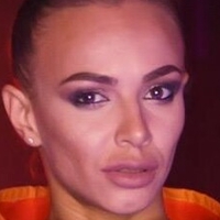 Jessica Sirbu Nøgen