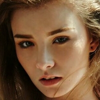 Jessie Vard Nøgen